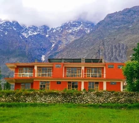 Alvi Hotel Hunza - Featured View