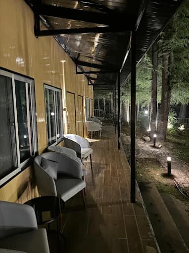 Infinity Hotel & Resort Kumrat photo 3