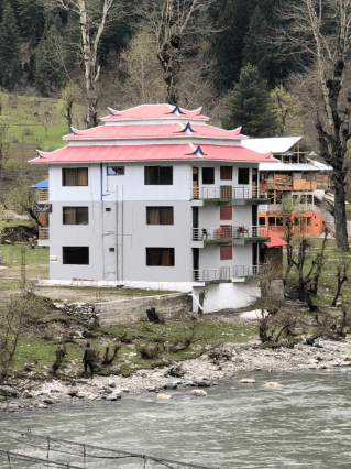 Neelum View Hotel Taobat - Featured View