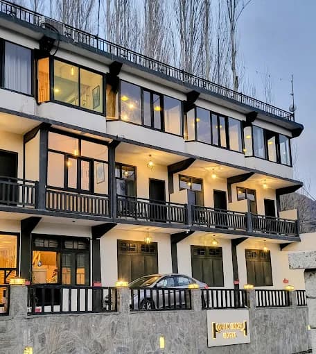 Qayyam Hotel Hunza - Featured View